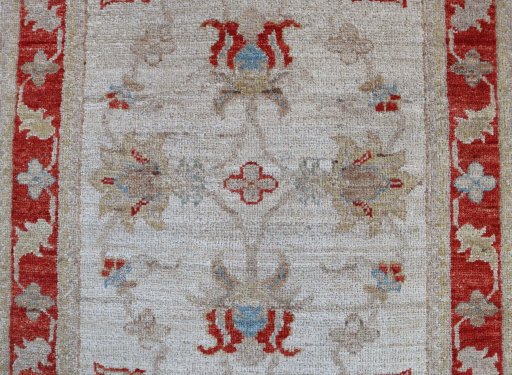 Central medallion detail of New Farahan rug from Pakistan