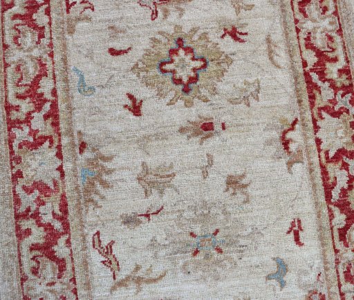 Central medallion detail of New Farahan rug from Pakistan