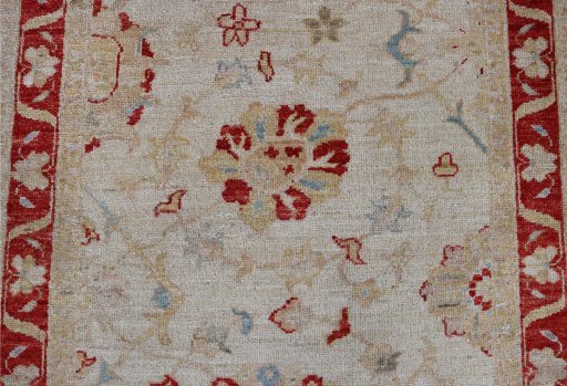 Central medallion detail of New Farahan rug from Pakistan