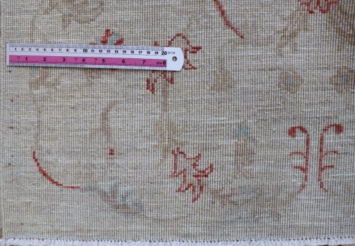 Central medallion detail of New Farahan rug from Pakistan