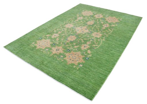 Corner detail of New Farahan rug showing border pattern and Wool pile