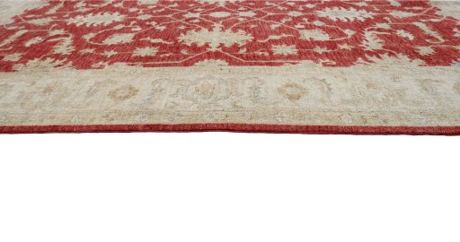 Close-up detail of New Farahan rug from Pakistan showing Wool weave