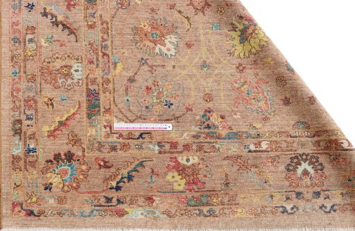 Central medallion detail of New Farahan rug from Pakistan