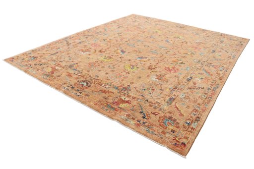 Corner detail of New Farahan rug showing border pattern and Wool pile