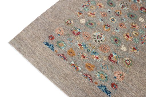 Full view of New Farahan rug from Pakistan, 241 × 167 cm in Gray tones
