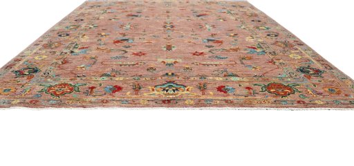 Corner detail of New Farahan rug showing border pattern and Wool pile