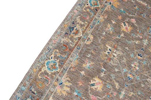 Backside of handmade New Farahan rug showing knot structure and weave density