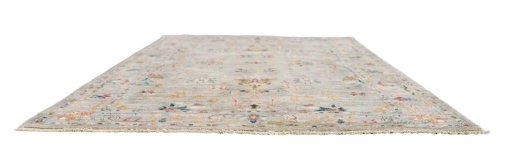 Corner detail of New Farahan rug showing border pattern and Wool pile