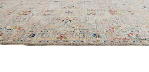 Close-up detail of New Farahan rug from Pakistan showing Wool weave