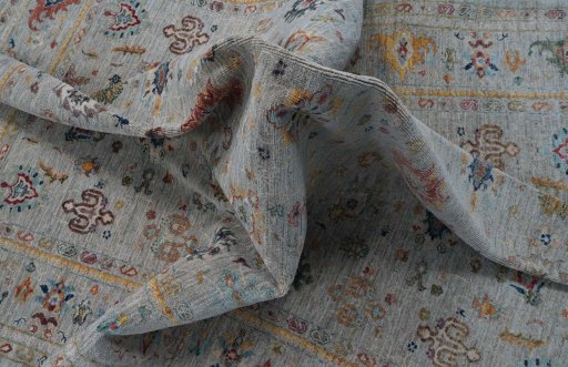 Close-up detail of New Farahan rug from Pakistan showing Wool weave