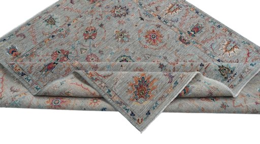 Central medallion detail of New Farahan rug from Pakistan