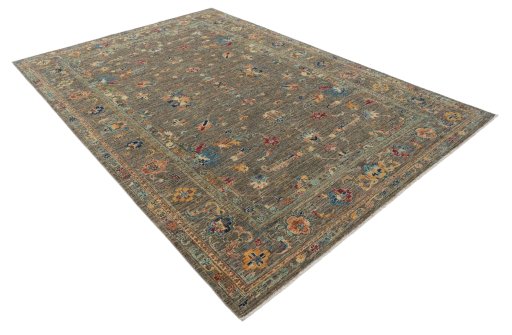 Corner detail of New Farahan rug showing border pattern and Wool pile