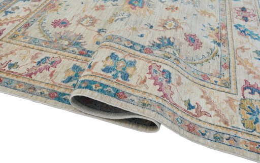 Close-up detail of New Farahan rug from Pakistan showing Wool weave