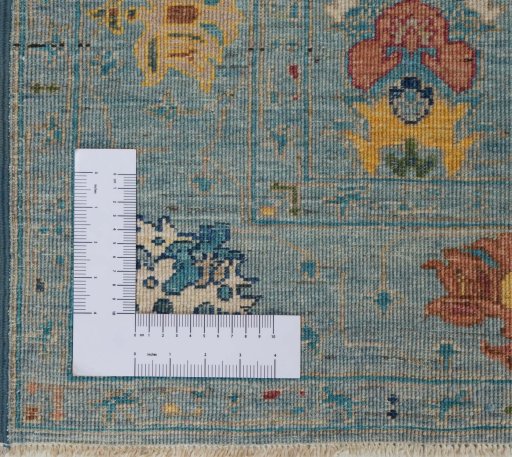 Corner detail of New Farahan rug showing border pattern and Wool pile