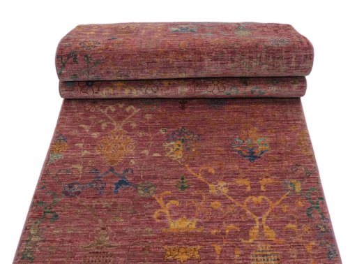 Central medallion detail of New Farahan rug from Pakistan
