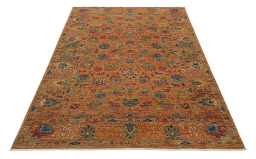 Surface texture of New Farahan rug with natural Wool and intricate pattern
