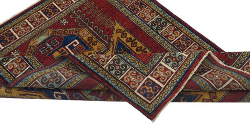 Central medallion detail of New Farahan rug from Pakistan