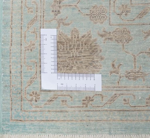 Corner detail of New Farahan rug showing border pattern and Wool pile