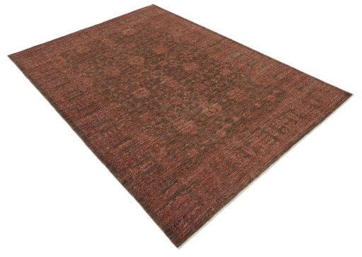 Corner detail of New Farahan rug showing border pattern and Wool pile