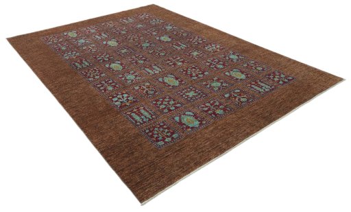 Corner detail of New Farahan rug showing border pattern and Wool pile