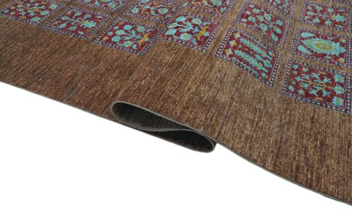 Close-up detail of New Farahan rug from Pakistan showing Wool weave