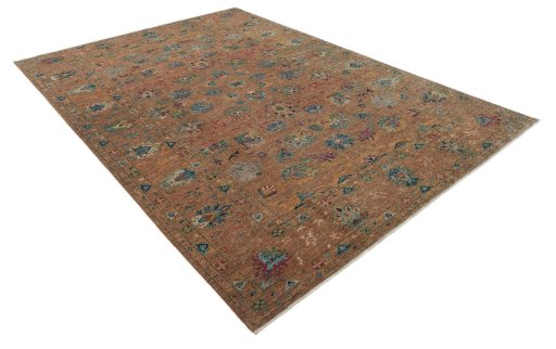 Corner detail of New Farahan rug showing border pattern and Wool pile