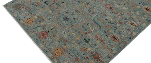 Backside of handmade New Farahan rug showing knot structure and weave density