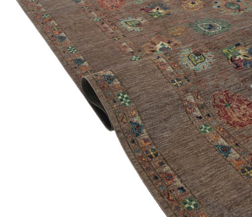 Close-up detail of New Farahan rug from Pakistan showing Wool weave