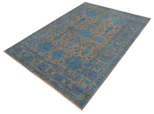 Close-up detail of New Farahan rug from Pakistan showing Wool weave