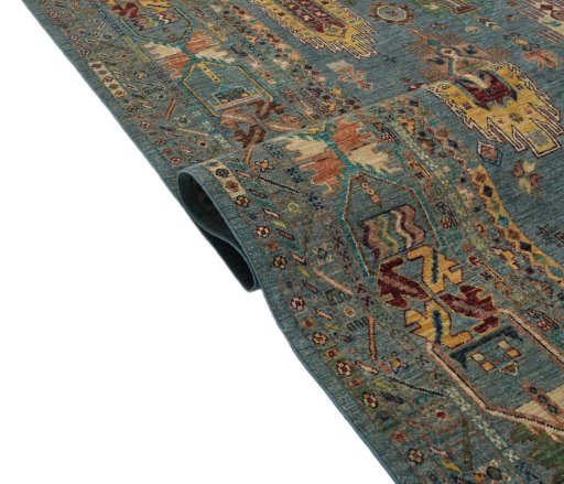 Close-up detail of New Farahan rug from Pakistan showing Wool weave