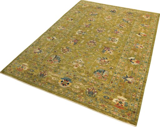 Corner detail of New Farahan rug showing border pattern and Wool pile