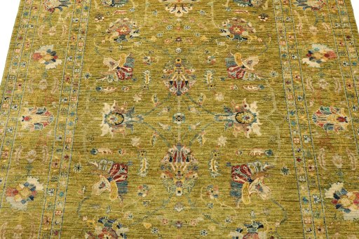 Close-up detail of New Farahan rug from Pakistan showing Wool weave