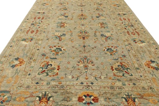 Central medallion detail of New Farahan rug from Pakistan