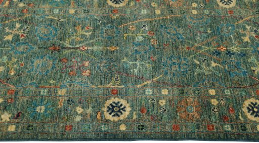 Close-up detail of New Farahan rug from Pakistan showing Wool weave
