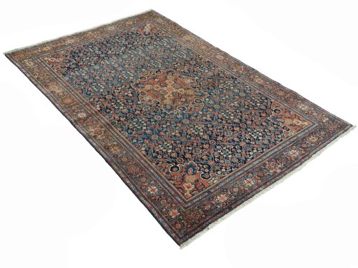 Close-up detail of 1930s Farahan rug from Iran / Persia showing Wool weave