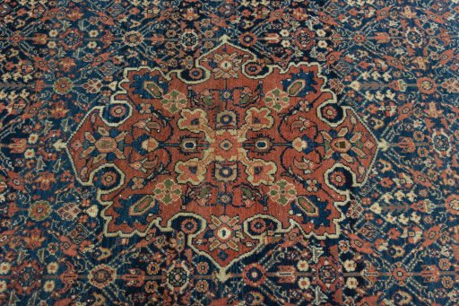 Central medallion detail of 1930s Farahan rug from Iran / Persia