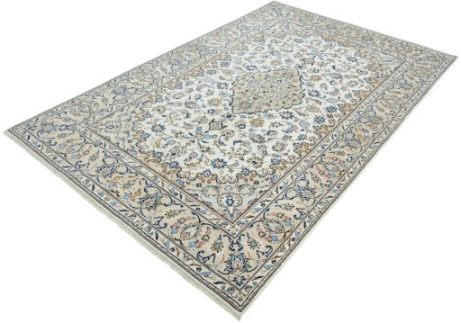 Corner detail of New Kashan rug showing border pattern and Wool pile