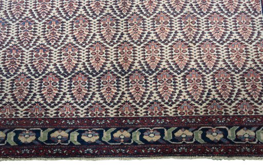 Central medallion detail of 1930s Hamedan rug from Iran / Persia