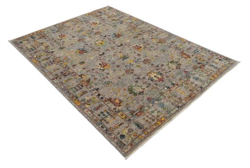 Corner detail of New Farahan rug showing border pattern and Wool pile