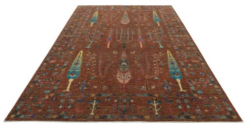 Surface texture of New Farahan rug with natural Wool and intricate pattern