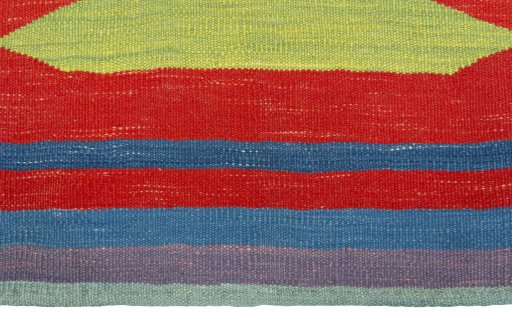 Central medallion detail of New Kilim Sofre rug from Turkey