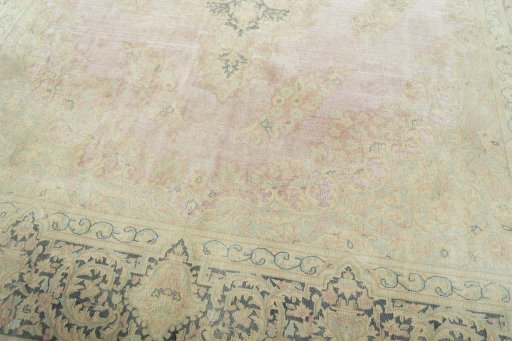 Close-up detail of 1950s Vintage rug from Pakistan showing Wool weave