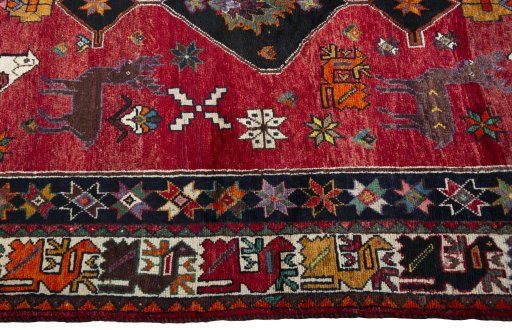 Close-up detail of 2000s Shiraz rug from Iran / Persia showing Wool weave