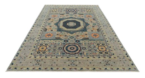 Surface texture of New Mamluk rug with natural Wool and intricate pattern