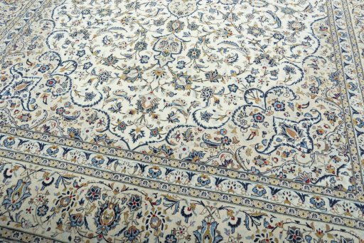 Close-up detail of 2000s Kashan rug from Iran / Persia showing Wool weave