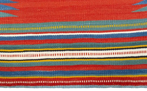 Central medallion detail of New Kilim Sofre rug from Turkey