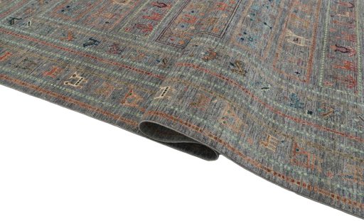 Close-up detail of New Samarkand rug from Pakistan showing Wool weave
