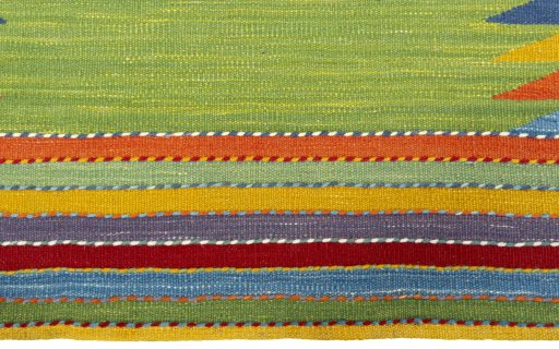 Central medallion detail of New Kilim Sofre rug from Turkey