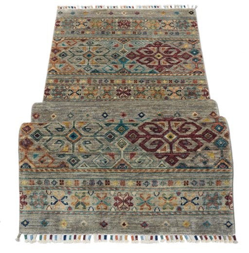 Central medallion detail of New Samarkand rug from Pakistan