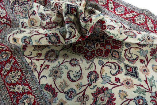 Surface texture of 2000s Sarough rug with natural Wool and intricate pattern